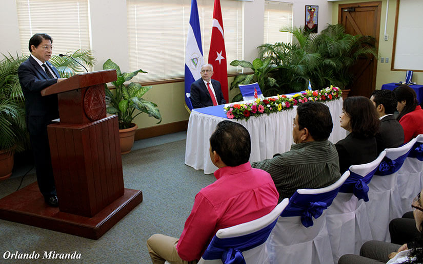 condecoracion-embajador-turquia
