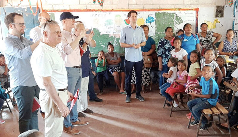 embajadores-union-europea-visitan-caribe-norte-nicaragua
