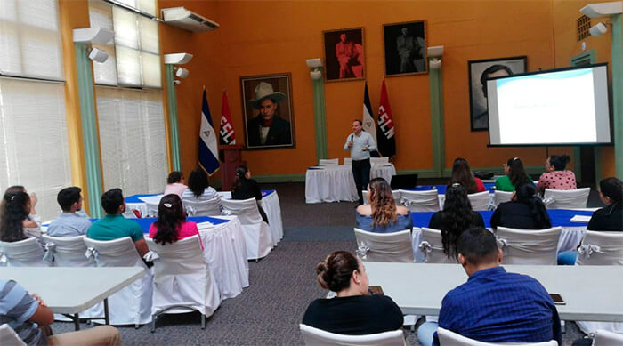 cancilleria-recibe-visita-de-estudiantes-universitarios