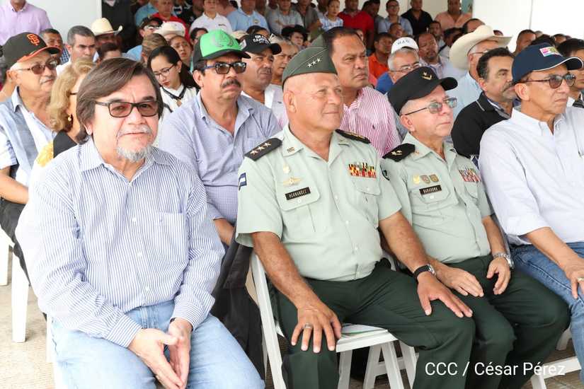 inauguran-matadero-elrama