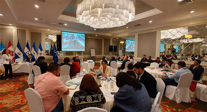 taller-migracion-guatemala-