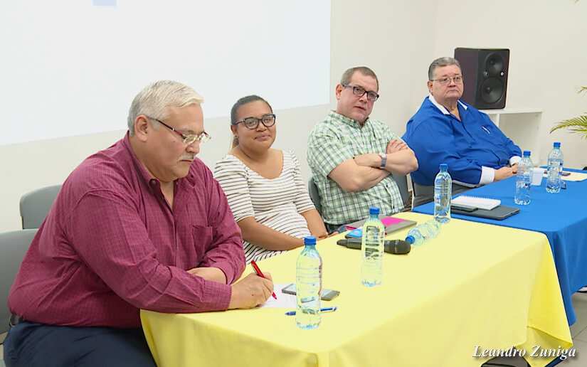 comunicadores