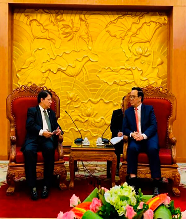 denis-moncada-visita-oficial-vietnam