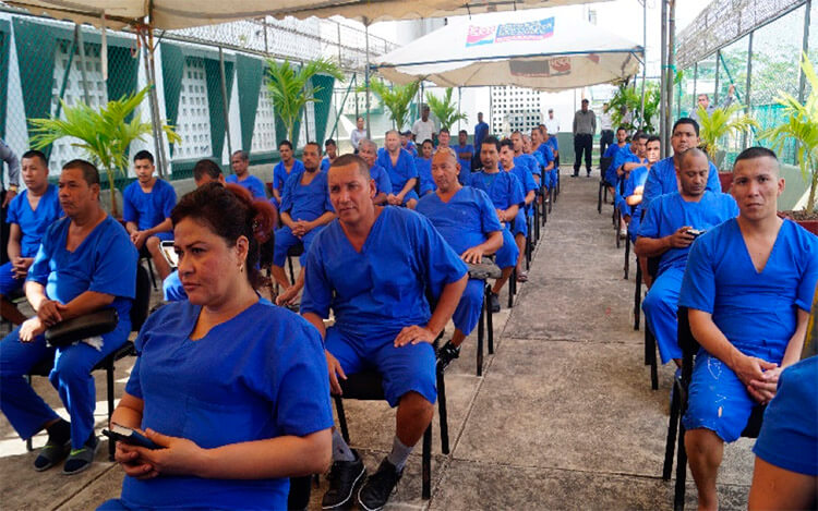 culto-por-videoconferencia-con-presos-centros-penitenciarios-nicaragua