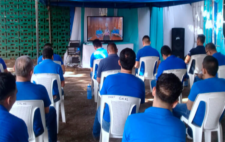 culto-por-videoconferencia-con-presos-centros-penitenciarios-nicaragua