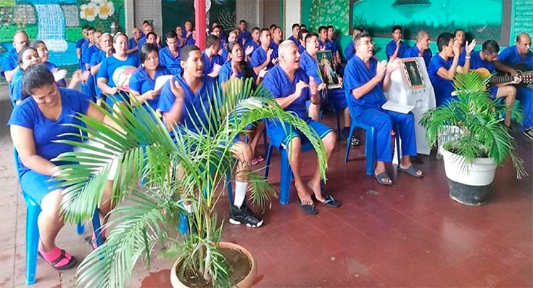 realizan-misa-por-videoconferencia-con-presos-nicaragua