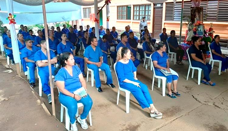 realizan-misa-por-videoconferencia-con-presos-nicaragua