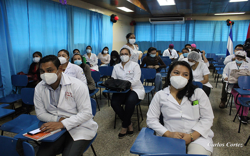 MEDICOS1