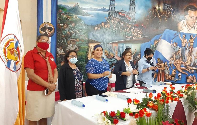 mural-escuela-ricardo-morales
