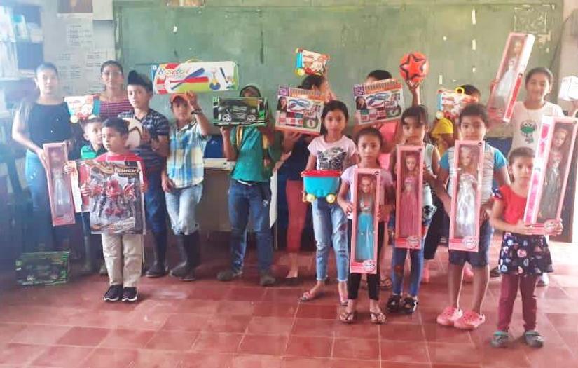 entrega-juguetes