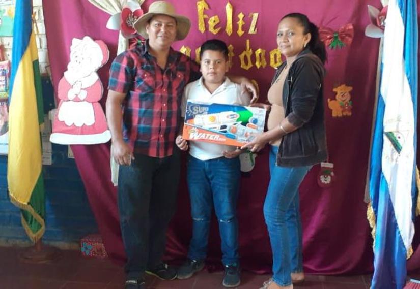 entrega-juguetes