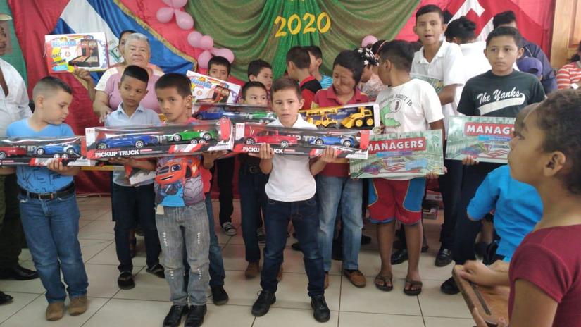 entrega-juguetes