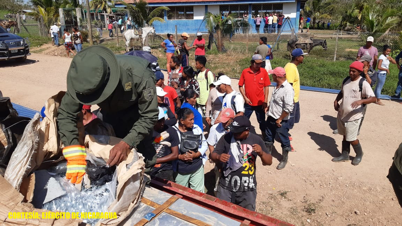 ayuda-humanitaria-ejercito