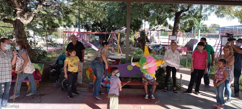 parues-ninos-pinatas