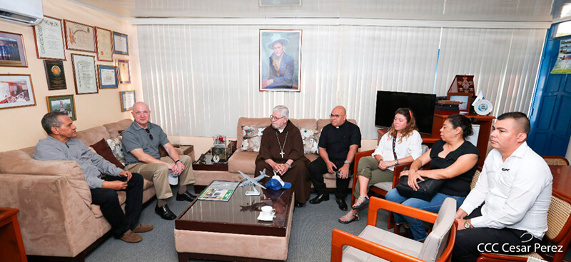 feretro-monsenor-david-zywiec-nicaragua