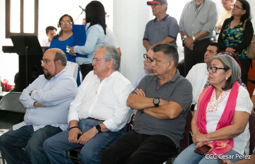 homenaje