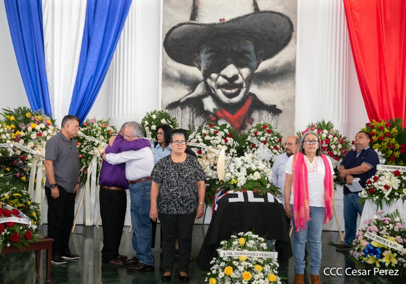homenaje