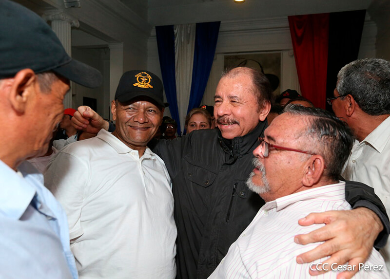 daniel-ortega-vela-indio-emilio