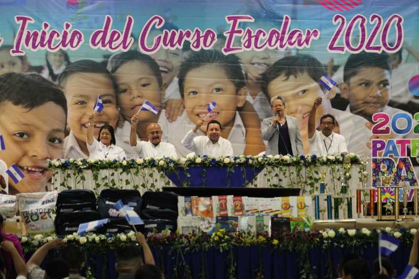 inauguran-año-esoclar-chinandega