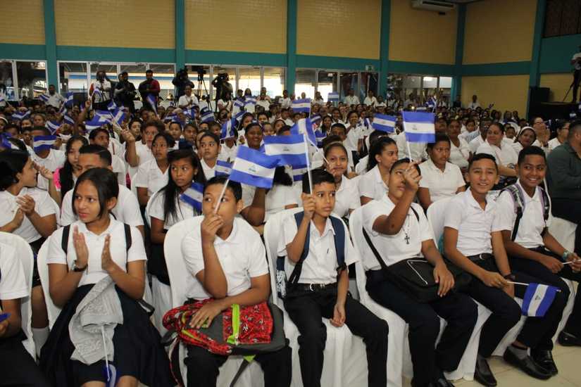 inauguran-año-esoclar-chinandega