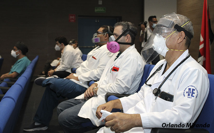 MEDICOS1