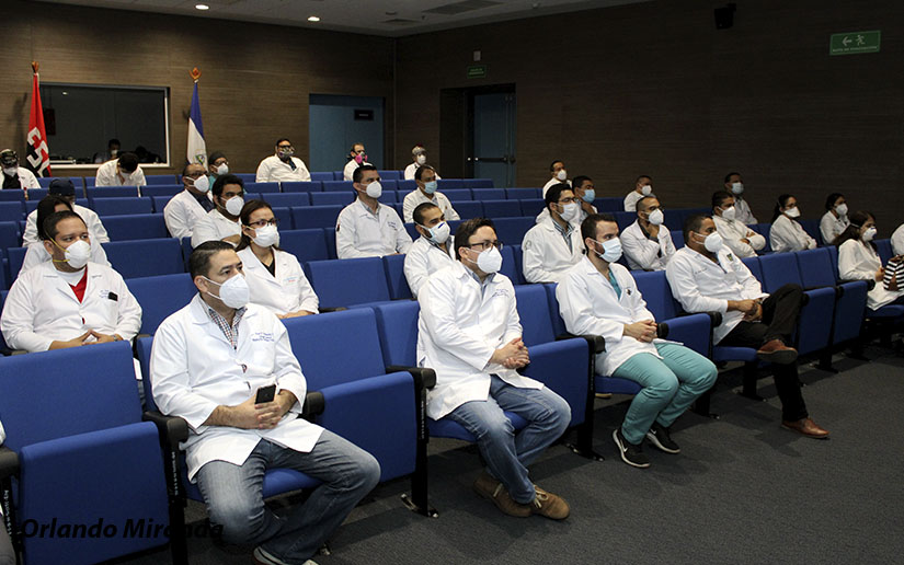 MEDICOS1