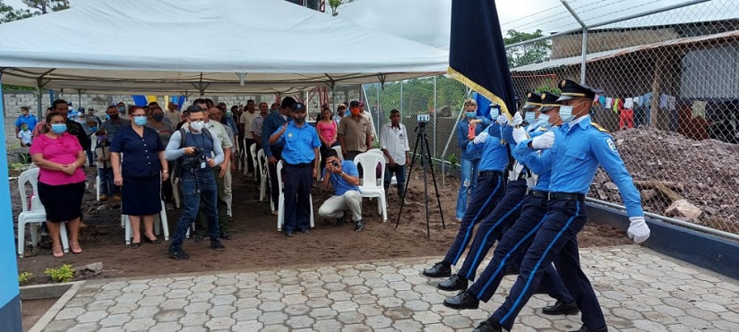 POLICIA2