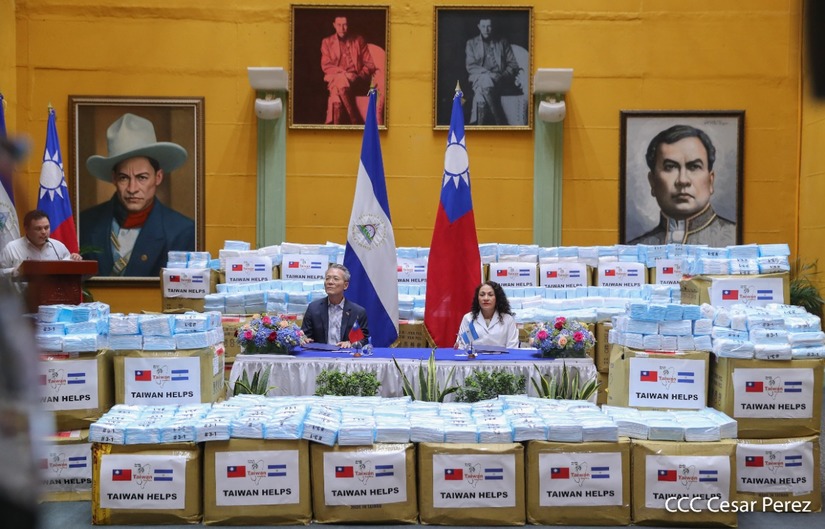 taiwan-donacion-mascarillas