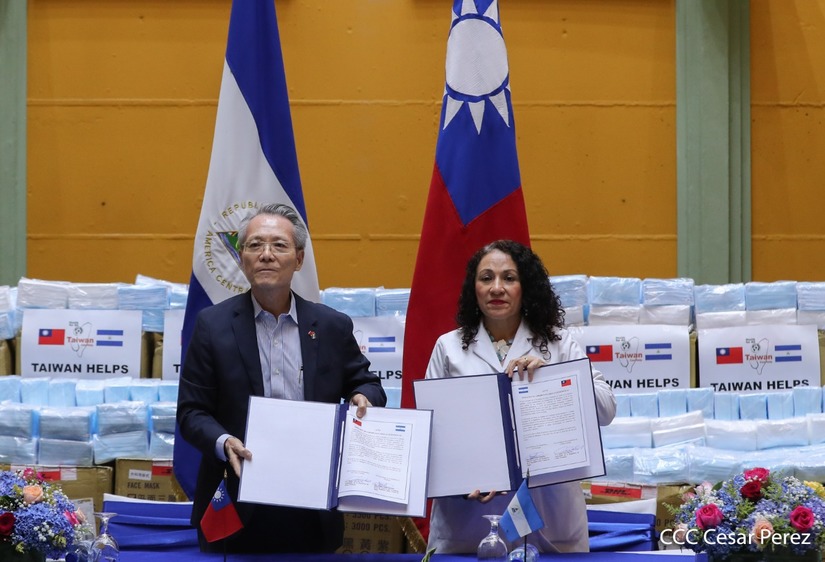 taiwan-donacion-mascarillas