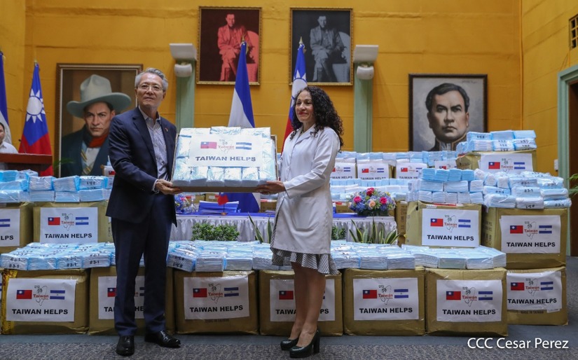 taiwan-donacion-mascarillas
