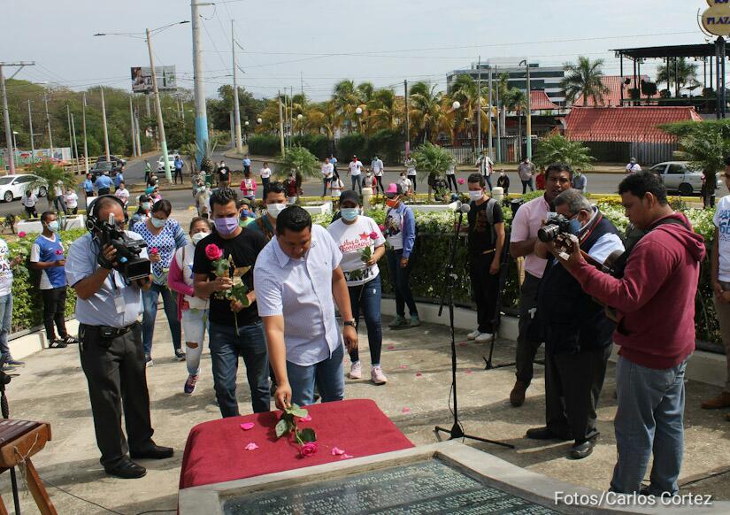 js-homenaje-rigoberto