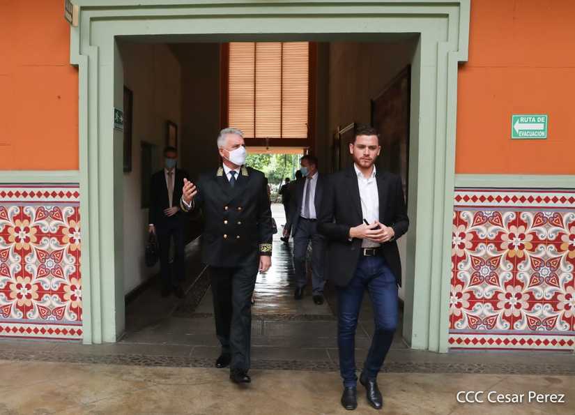cancilleria-copias-estilo-rusia