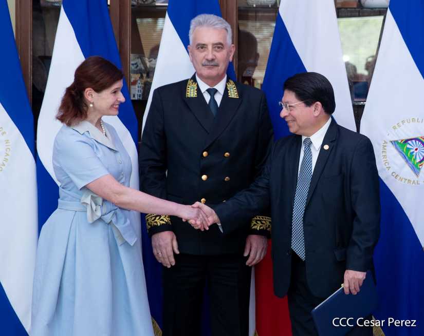 cancilleria-copias-estilo-rusia