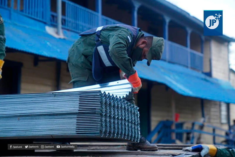gobierno-de-nicaragua-entrega-plan-techo-en-bilwi