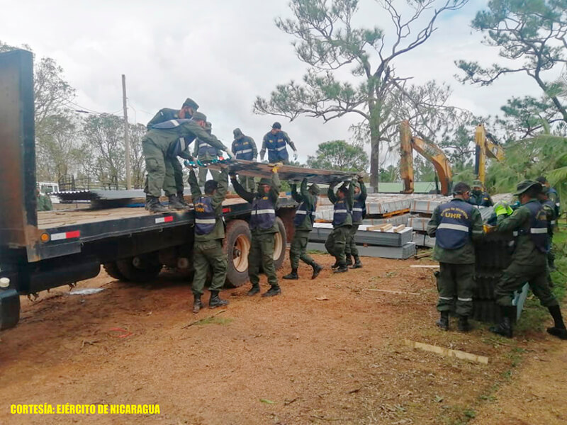 ejercito-de-nicaragua-participa-en-traslado-de-personas