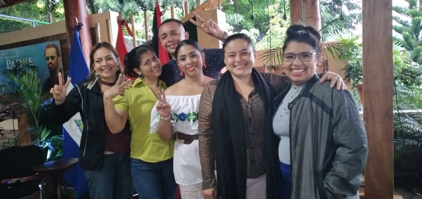 JOVENES