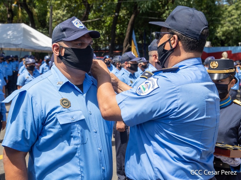 POLICIA