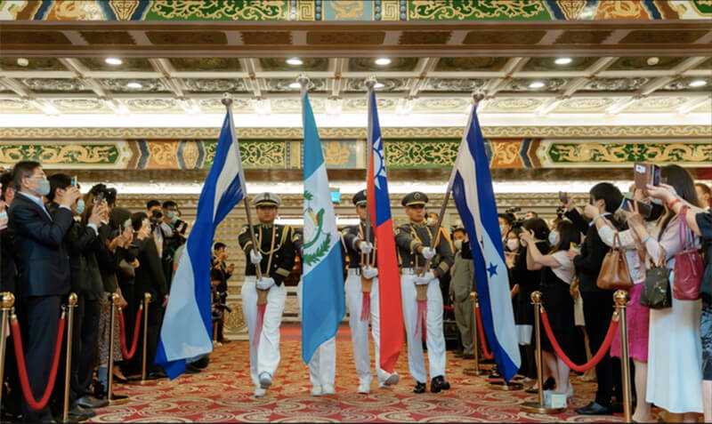 celebracion-independencia-centroamerica-en-taiwan-