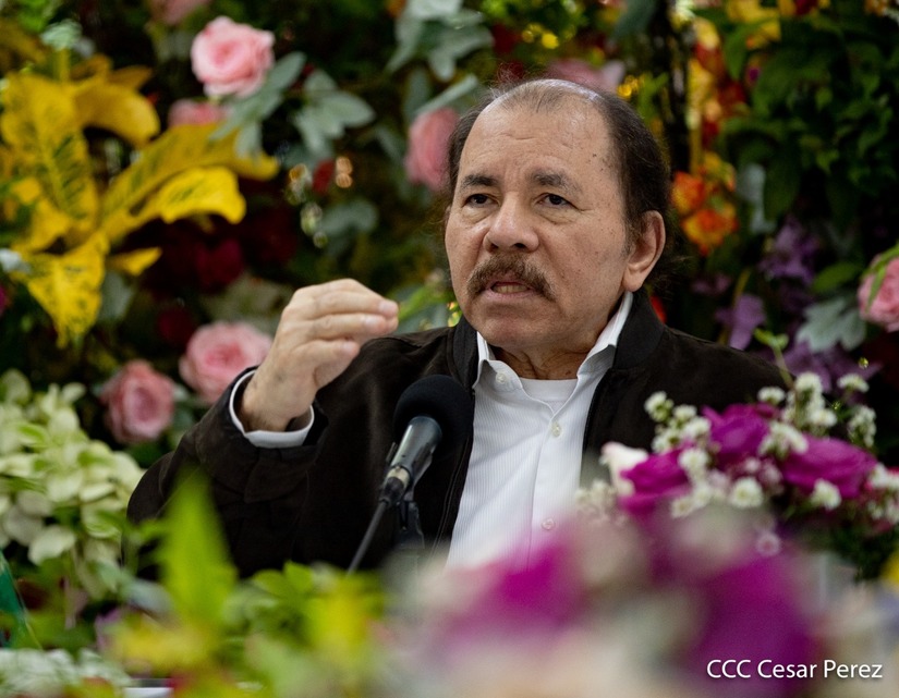 presidente-daniel-ortega-vicepresidenta-rosario-murillo
