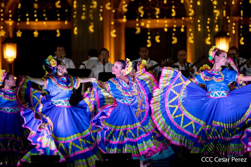 serenata-managa-aniversario
