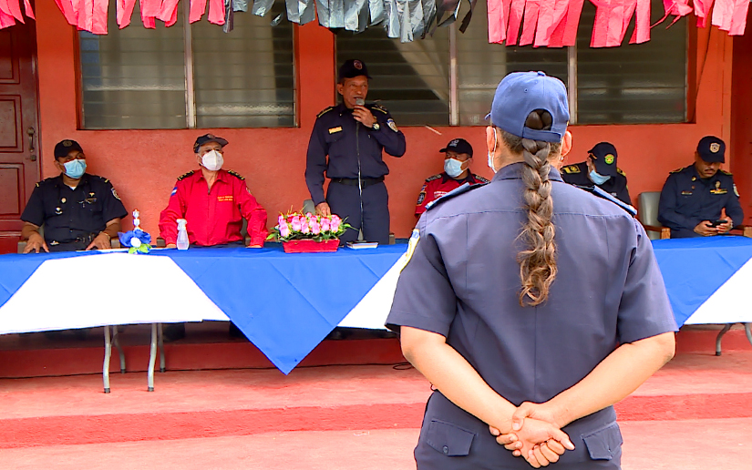 BOMBEROS