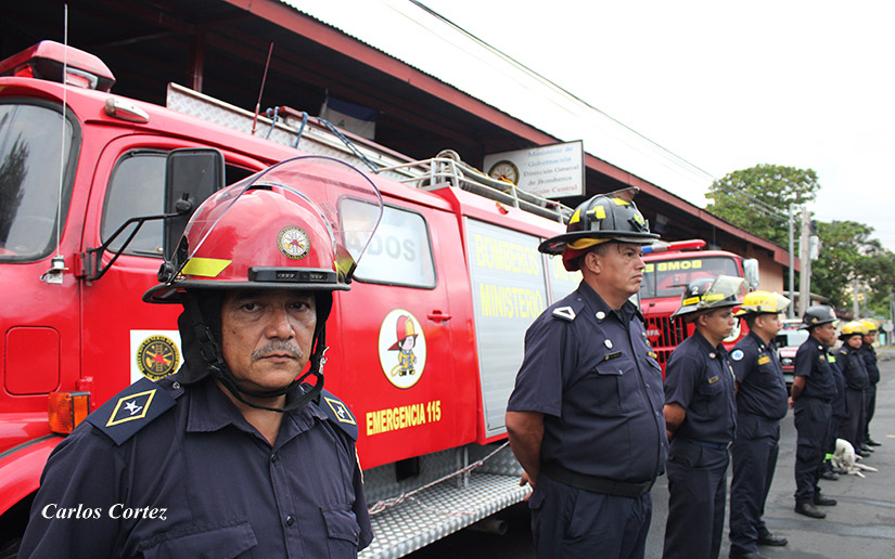 BOMBEROS