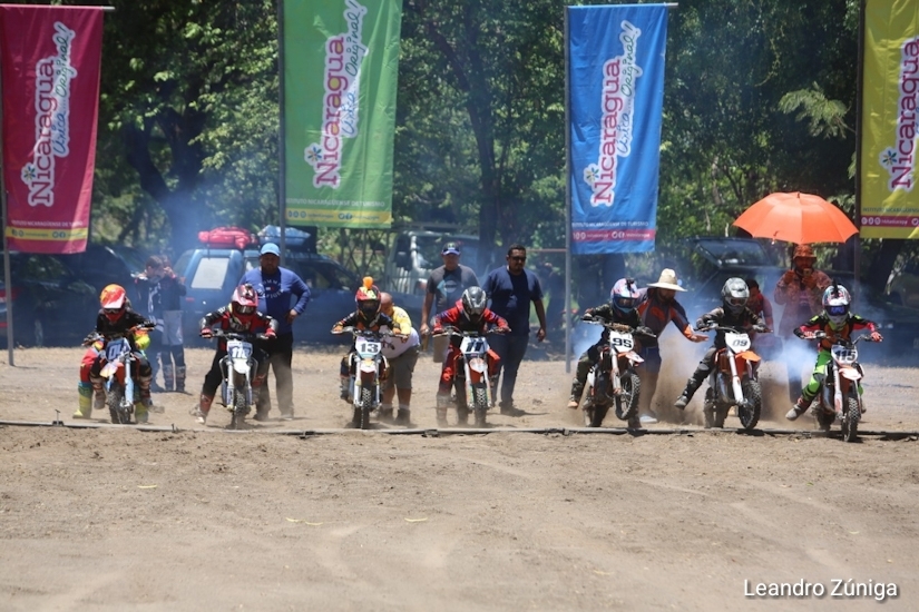 motos