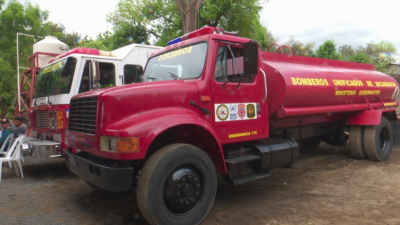 BOMBEROS