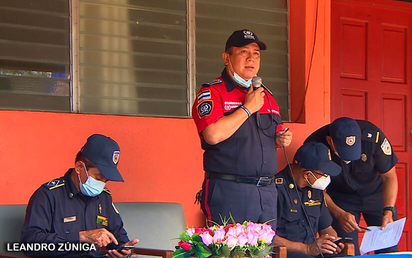 BOMBEROS