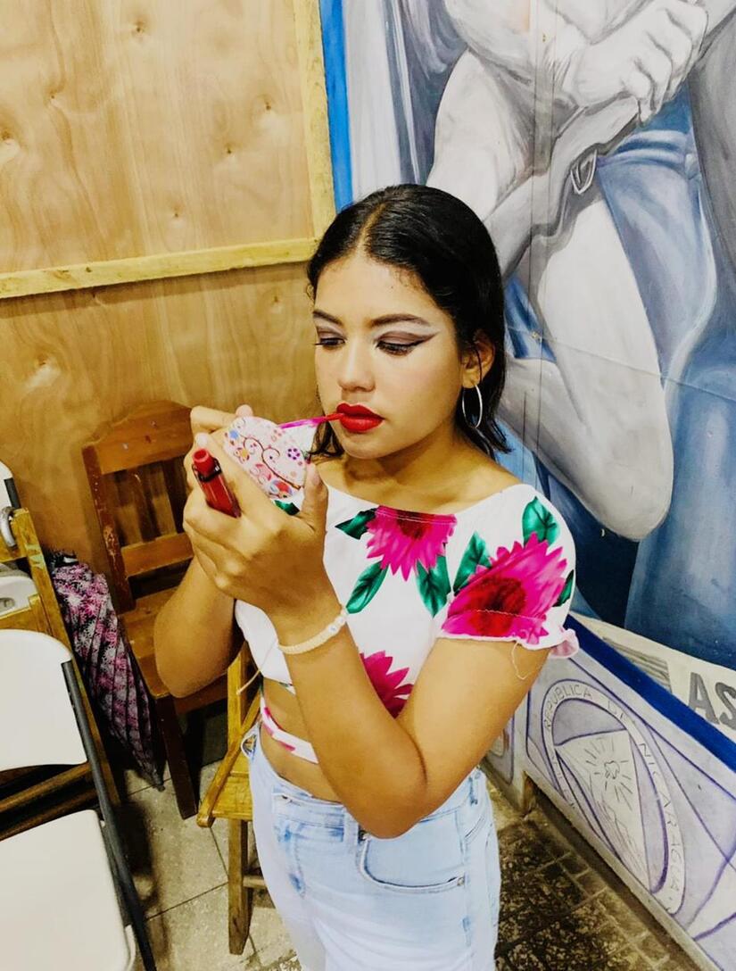 MAQUILLAJE