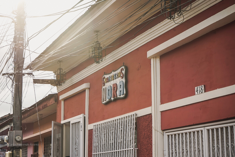 guayaberas