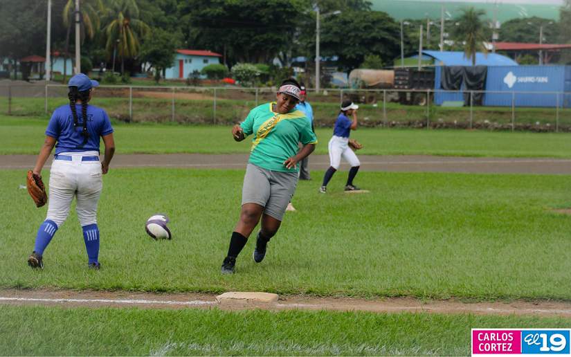 softbol