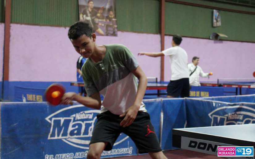 TENIS
