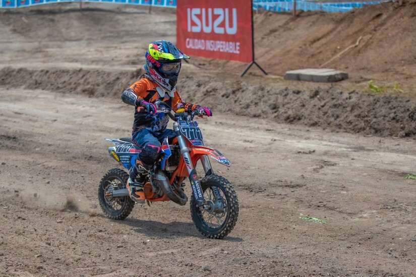 MOTO